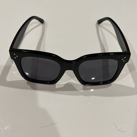 Three Dot Square Sunglasses Womens Trendy Luxury Big Sun Glasses - Picture 4 of 4